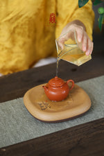 Load image into Gallery viewer, Tea Boat with Carving - Yann Art Gallery 
